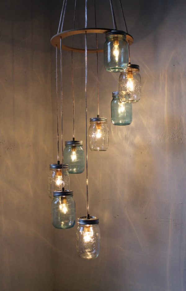 diy chandelier made out of masons jars. so perfect as backyard decor! #diy UCTFTAQ