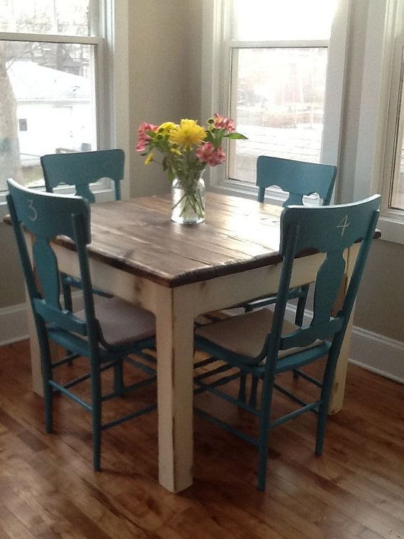 Why you need to have a small kitchen table