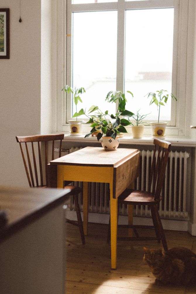 small kitchen table home visit at lauren and tobias by babes in boyland. kitchen nook tablesmall RKBYCVS