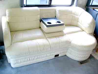 large loveseat large loveseat large loveseat (can serve as a bed for a MAJTDHR