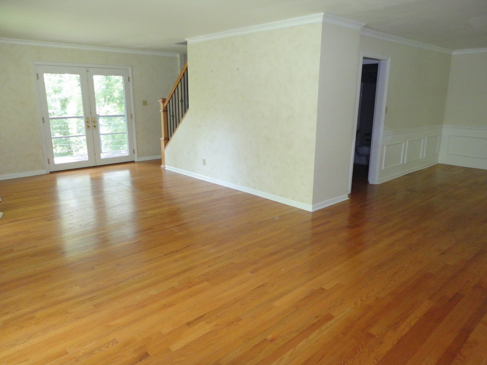 livelovediy: our new hardwood flooring and a living room reveal! UPCFZYZ