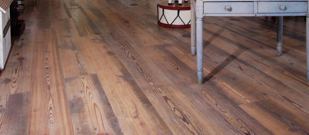 rustic hardwood flooring antique reclaimed wood floors - heart pine rustic NARHXJI