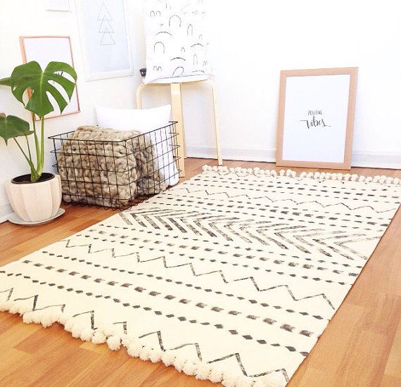 tribe scandinavian rug,area rug,carpet,floor rugs,modern rugs,white area rug,minimalist  rug,moroccan rug,black and white REXIOIS