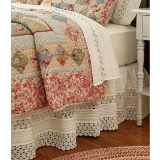 Crocheted Bed Skirts - Ideas on Fot