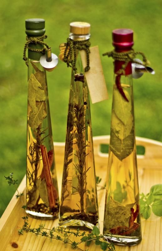 How to Make Your Own Decorative Tuscan Olive Oil Bottles | Tuscan .
