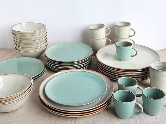4 pieces mix and match fine ceramic dinnerware set in 2 colors .